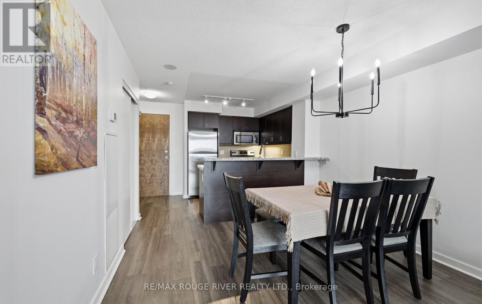 414 - 1235 Bayly Street, Pickering, Ontario  L1W 1L7 - Photo 11 - E13709476