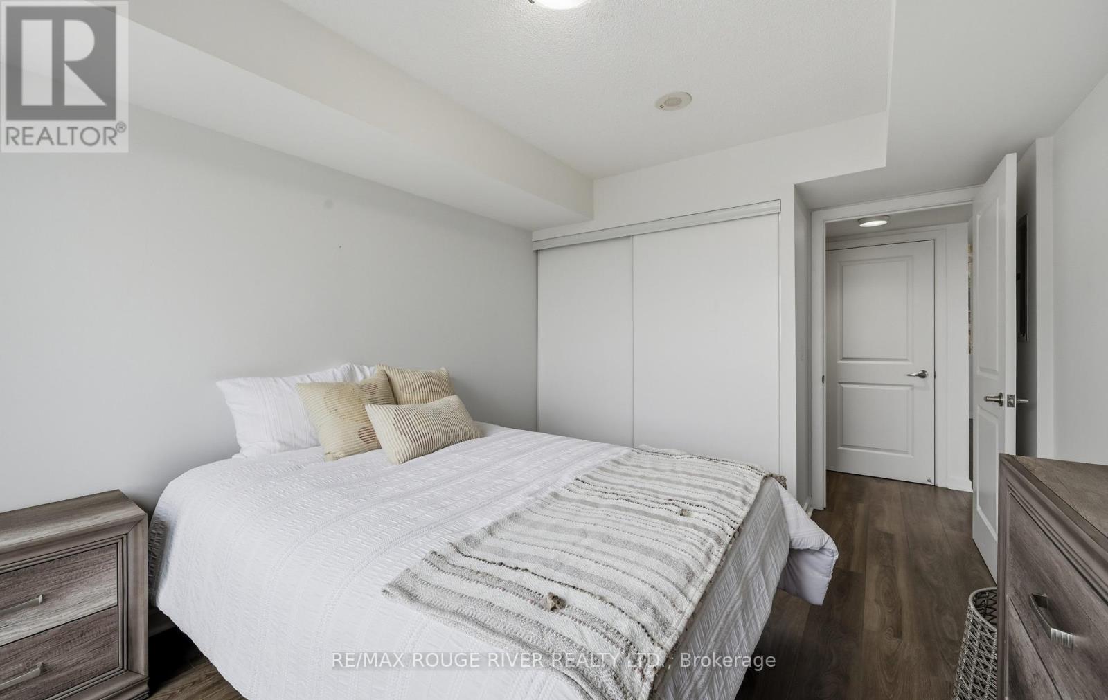 414 - 1235 Bayly Street, Pickering, Ontario  L1W 1L7 - Photo 17 - E13709476