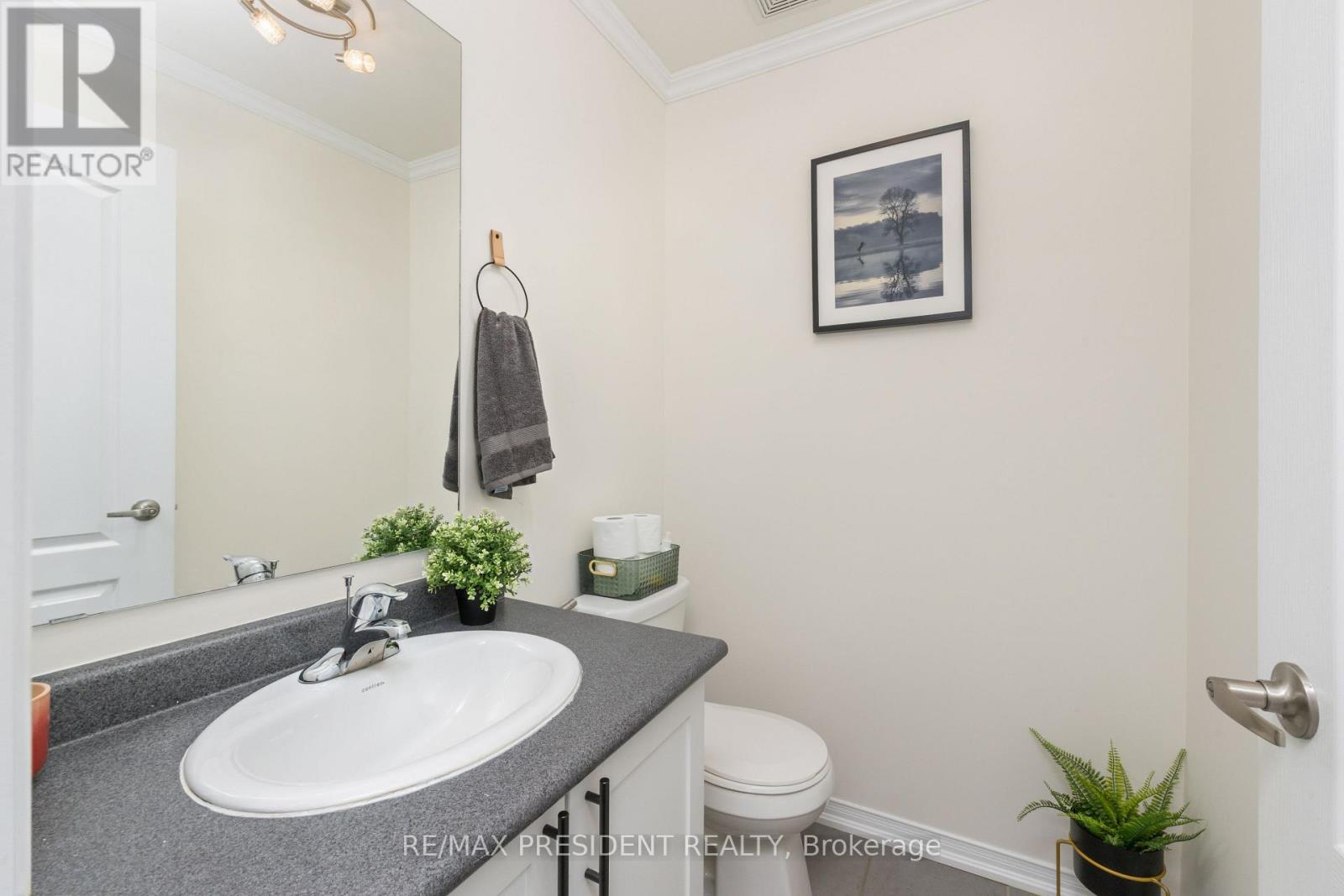 108 Underwood Drive, Whitby, Ontario  L1M 0K9 - Photo 15 - E13709508