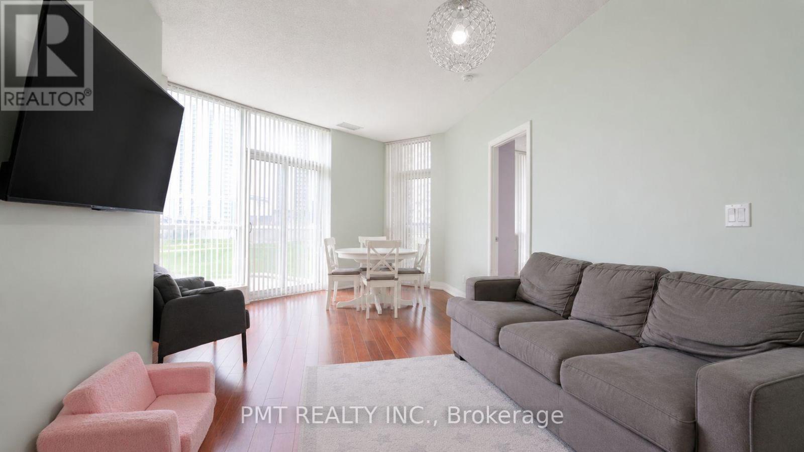 309 - 125 Village Green Square, Toronto, Ontario  M1S 0G3 - Photo 11 - E13709530