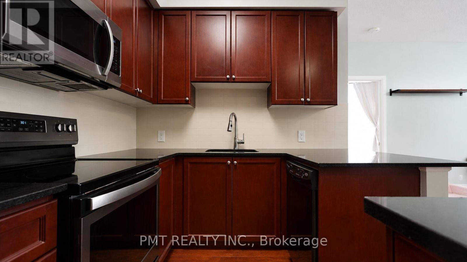 309 - 125 Village Green Square, Toronto, Ontario  M1S 0G3 - Photo 5 - E13709530
