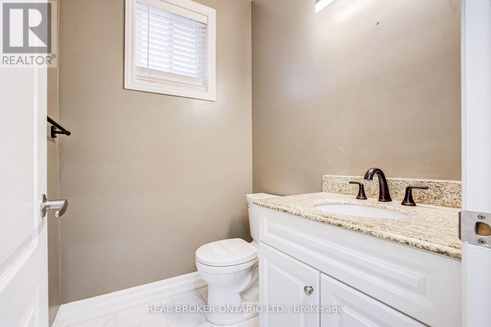 10 Coyle Street, Ajax, Ontario  L1T 0A2 - Photo 13 - E13709580