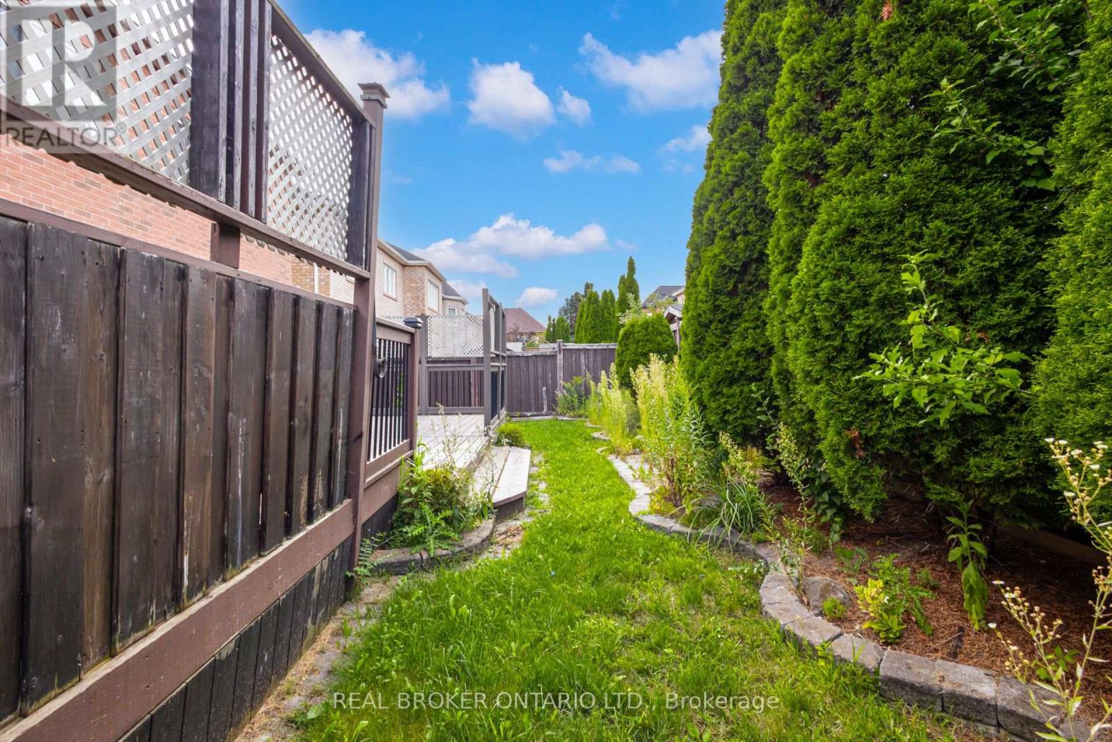 10 Coyle Street, Ajax, Ontario  L1T 0A2 - Photo 45 - E13709580