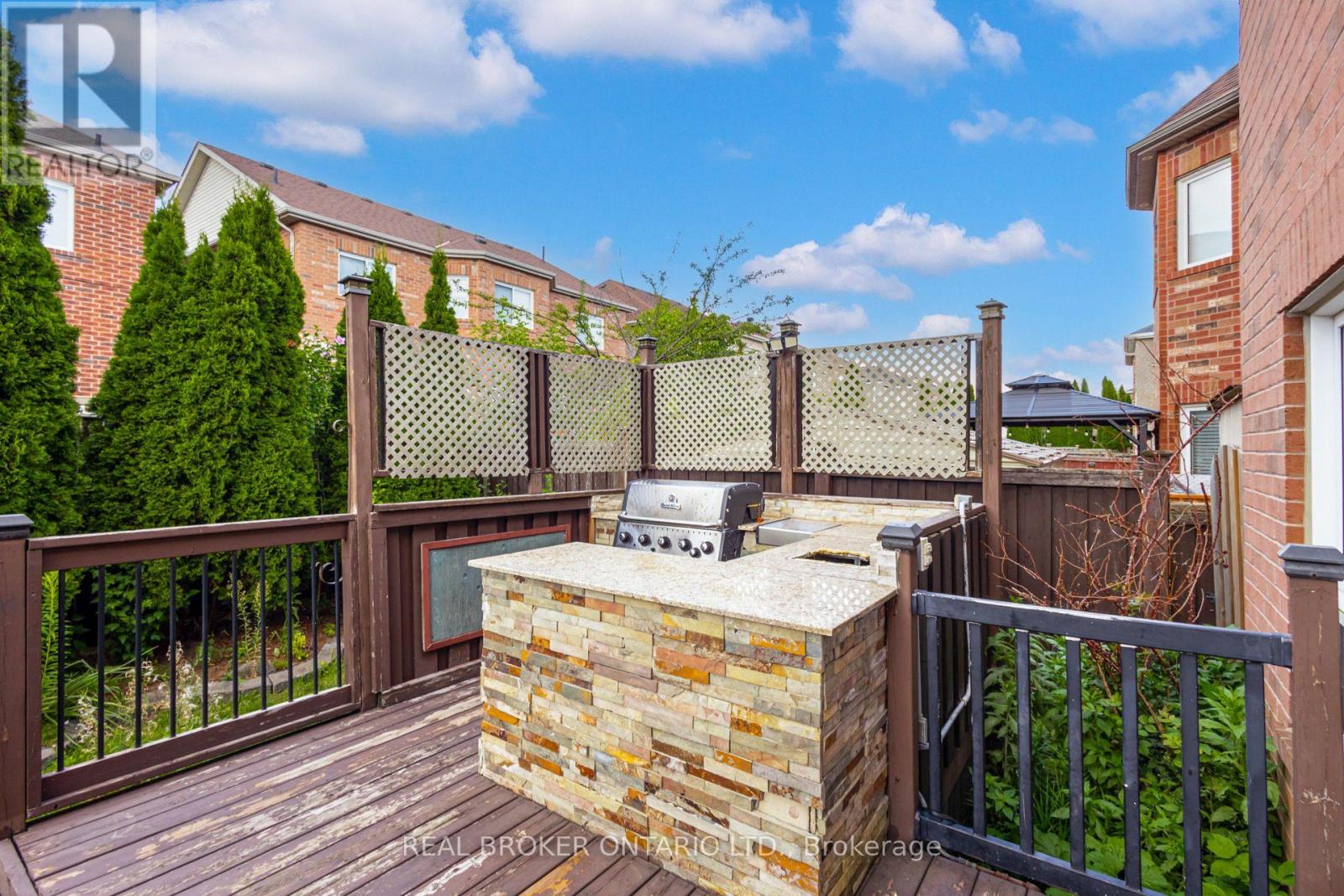10 Coyle Street, Ajax, Ontario  L1T 0A2 - Photo 46 - E13709580