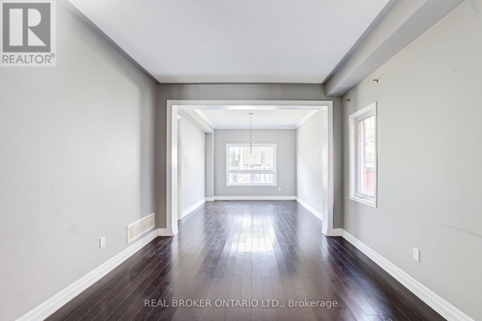 10 Coyle Street, Ajax, Ontario  L1T 0A2 - Photo 8 - E13709580