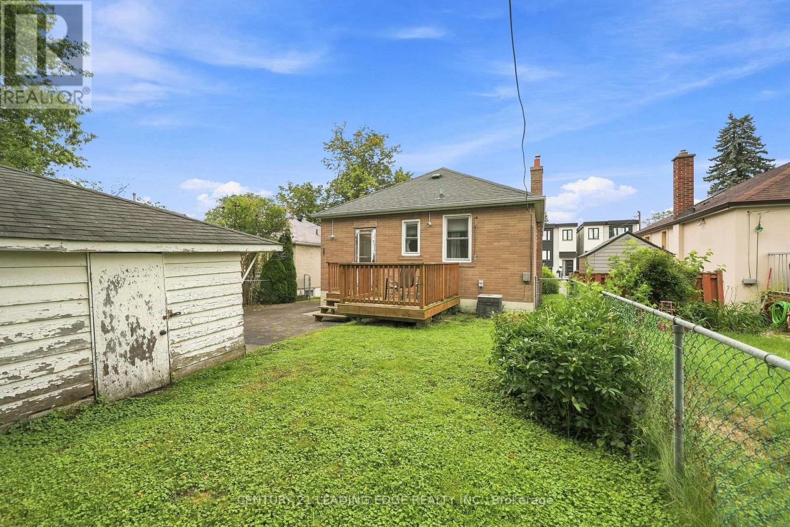 67 Pitt Avenue, Toronto, Ontario  M1L 2R3 - Photo 10 - E13709602