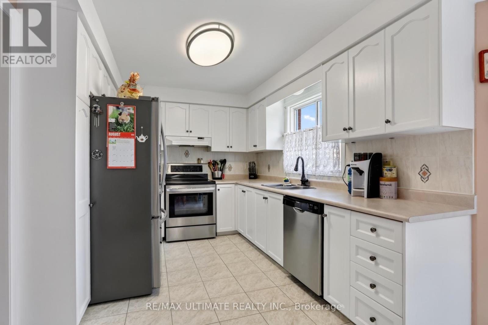 60 Devonridge Crescent, Toronto, Ontario  M1C 5B1 - Photo 16 - E13709662