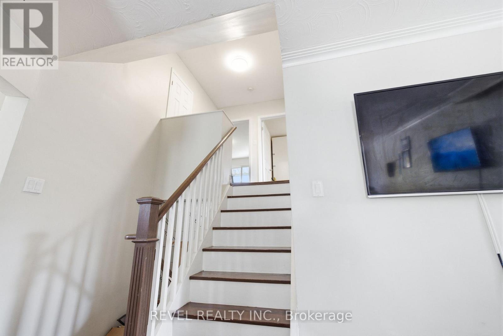 17 Amberjack Boulevard, Toronto, Ontario  M1H 2J2 - Photo 12 - E13709666