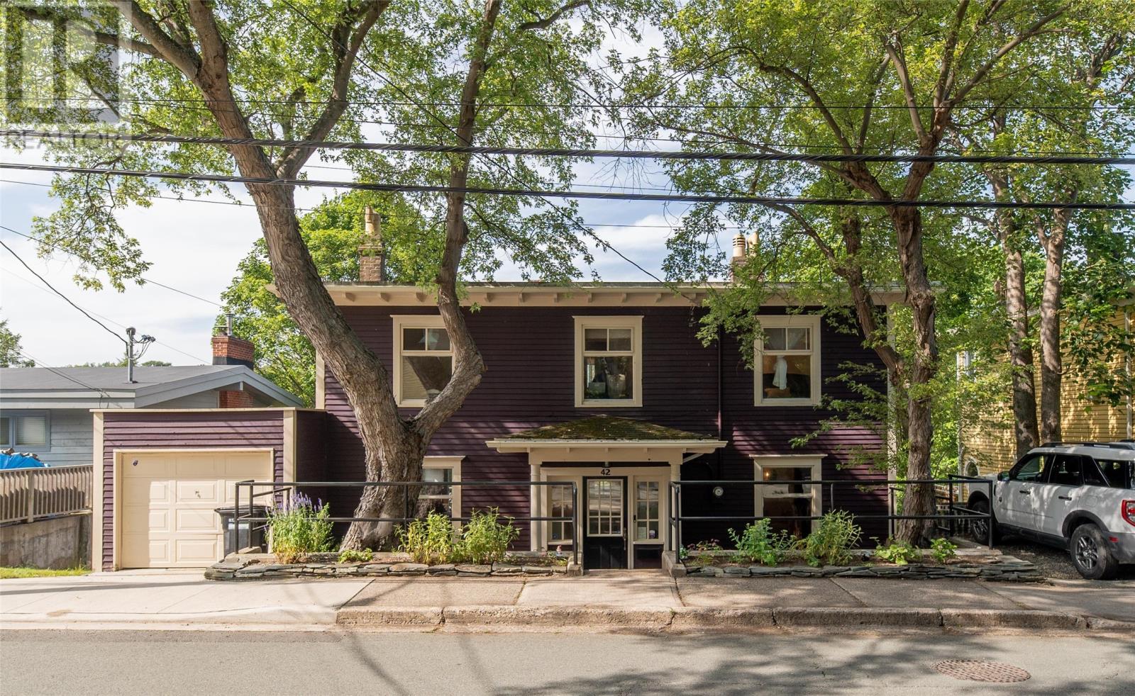 42 Empire Avenue, St. John's, Newfoundland & Labrador