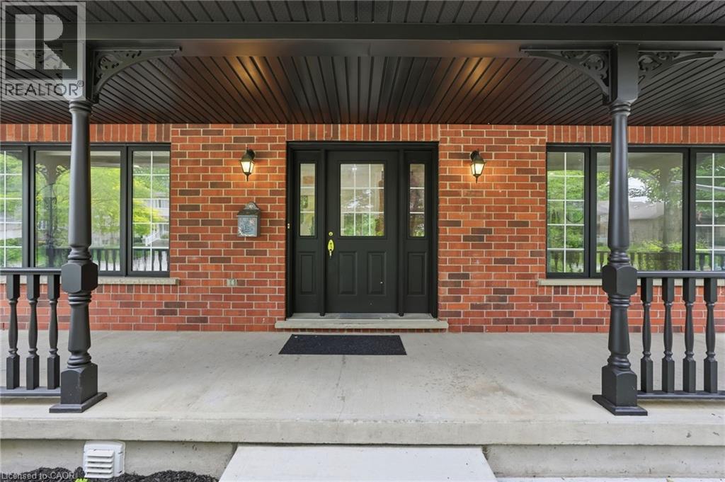 292 Thorncrest Drive, Waterloo, Ontario  N2L 5R5 - Photo 5 - 40843841