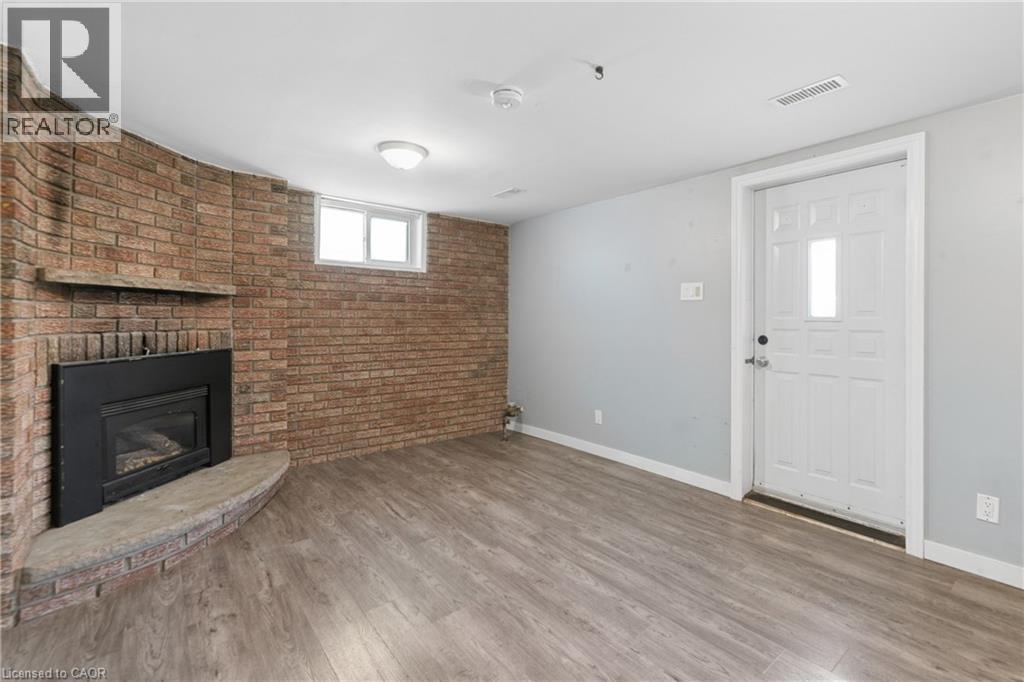74 Helene Crescent, Waterloo, Ontario  N2L 5E5 - Photo 19 - 40846376