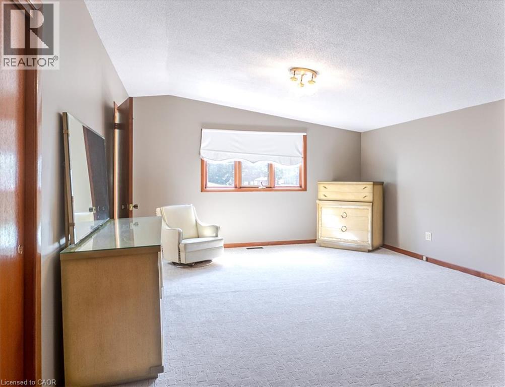 69 Pleasant Avenue, Hamilton, Ontario L9C 4M8 - Photo 32 - 40847225