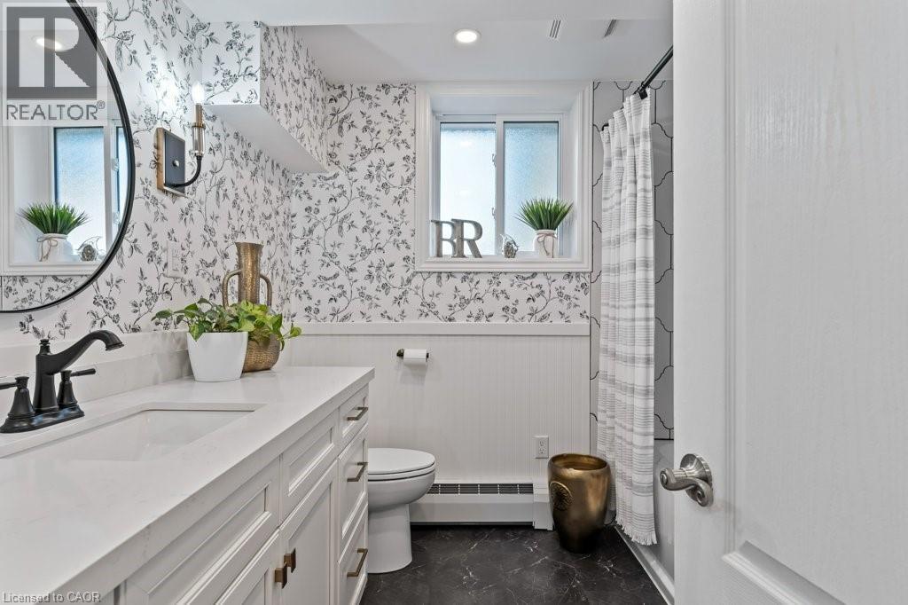 9793 Dickenson Road W, Hamilton, Ontario  L0R 1W0 - Photo 33 - 40849863