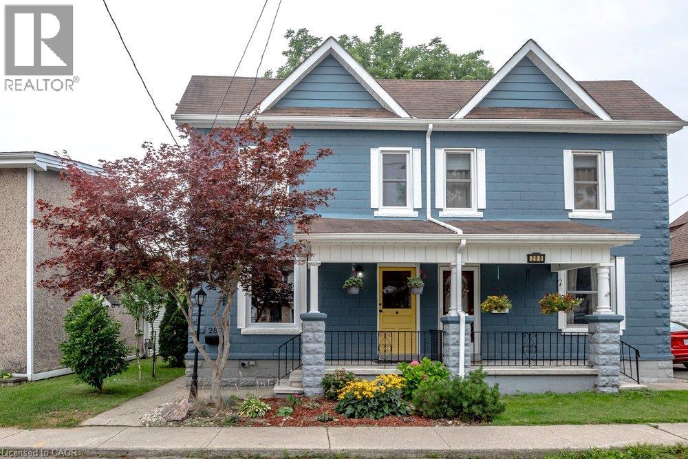 286 HATT Street, Dundas, Ontario