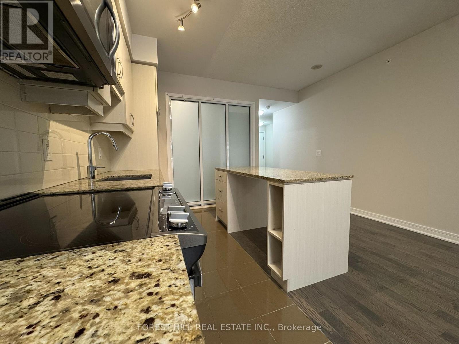 Nw 208 - 9201 Yonge Street, Richmond Hill (Langstaff), Ontario  L4C 6Z2 - Photo 6 - N13709482