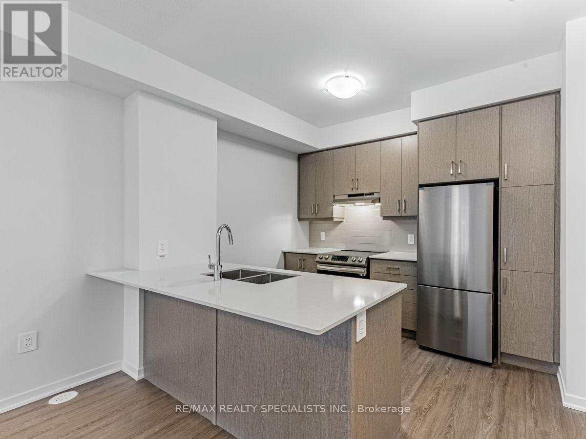 77 - 39 Honeycrisp Crescent, Vaughan, Ontario  L4K 0N6 - Photo 12 - N13709486