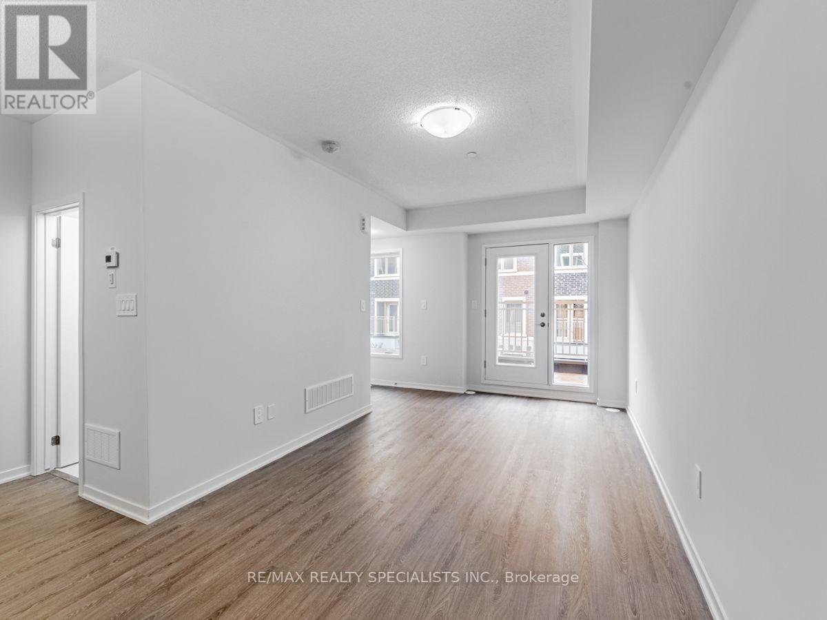 77 - 39 Honeycrisp Crescent, Vaughan, Ontario  L4K 0N6 - Photo 13 - N13709486