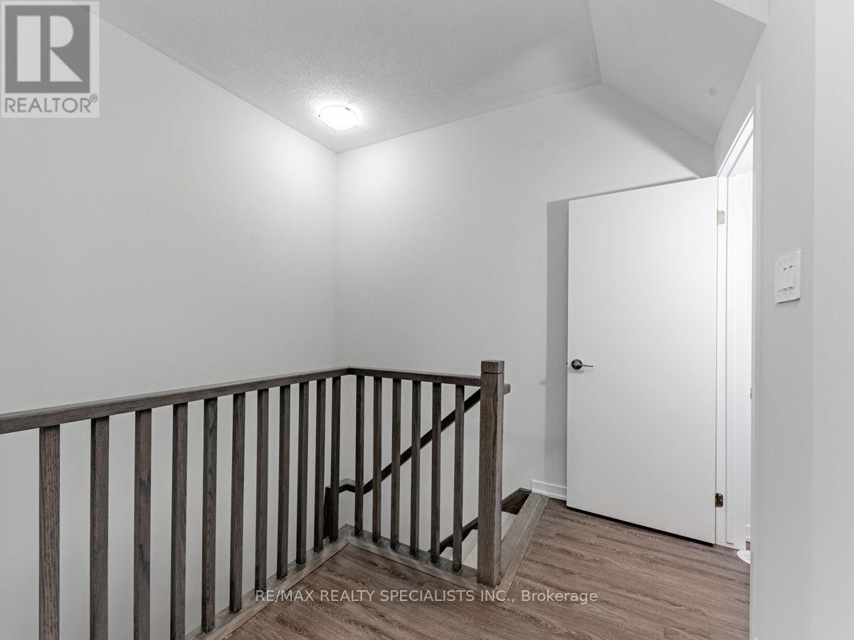77 - 39 Honeycrisp Crescent, Vaughan, Ontario  L4K 0N6 - Photo 16 - N13709486