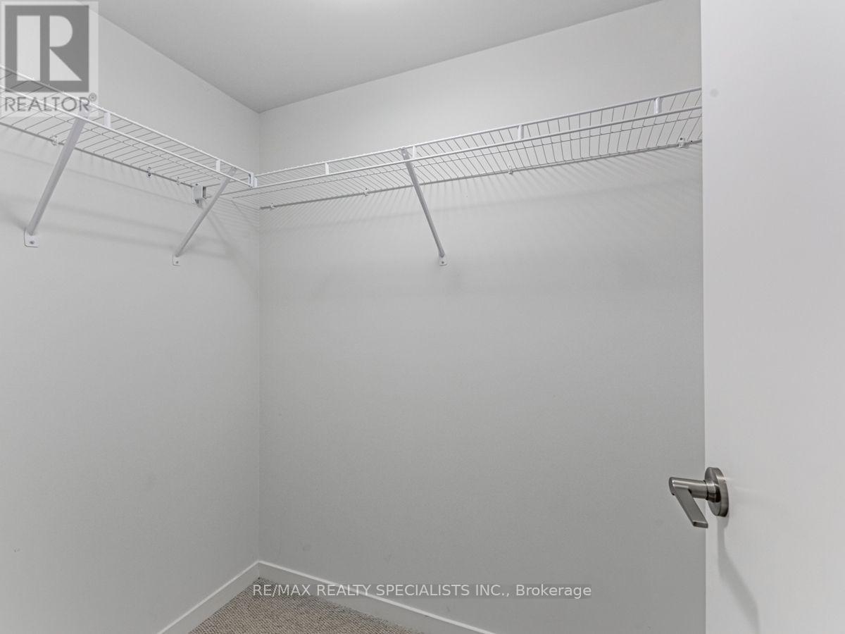 77 - 39 Honeycrisp Crescent, Vaughan, Ontario  L4K 0N6 - Photo 24 - N13709486