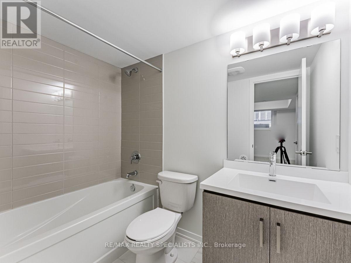 77 - 39 Honeycrisp Crescent, Vaughan, Ontario  L4K 0N6 - Photo 25 - N13709486