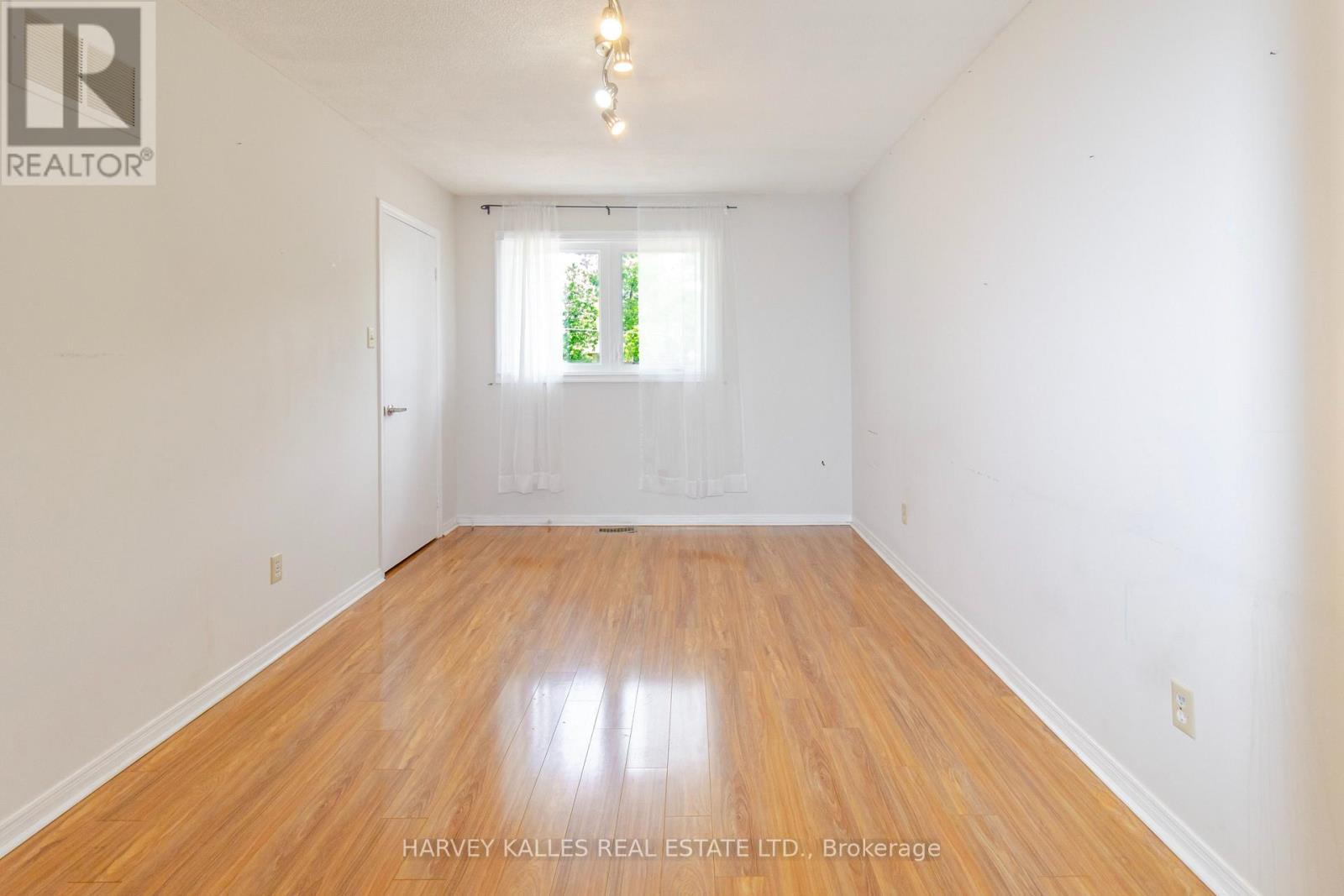 54 Aileen Road, Markham, Ontario  L3T 5T1 - Photo 9 - N13709510
