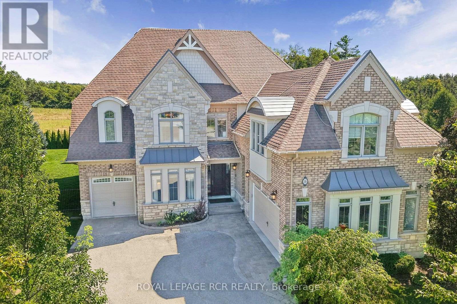 35 Somer Rumm Court, Whitchurch-Stouffville, Ontario  L4A 1X8 - Photo 1 - N13709512