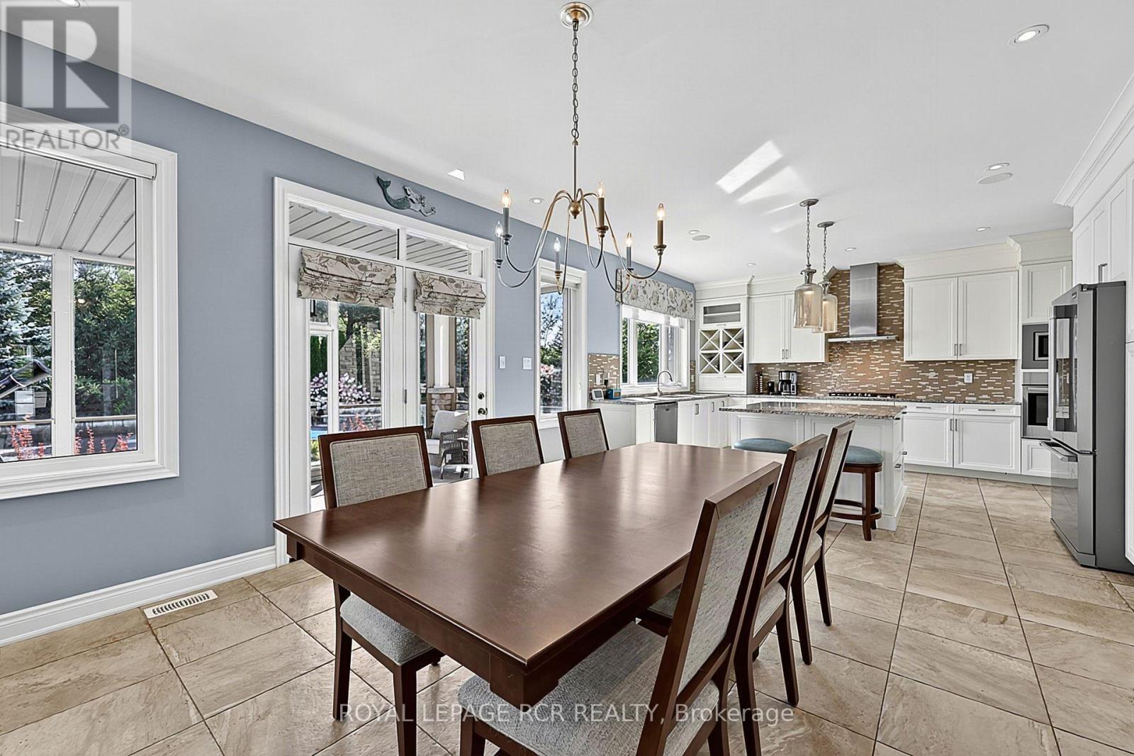 35 Somer Rumm Court, Whitchurch-Stouffville, Ontario  L4A 1X8 - Photo 13 - N13709512