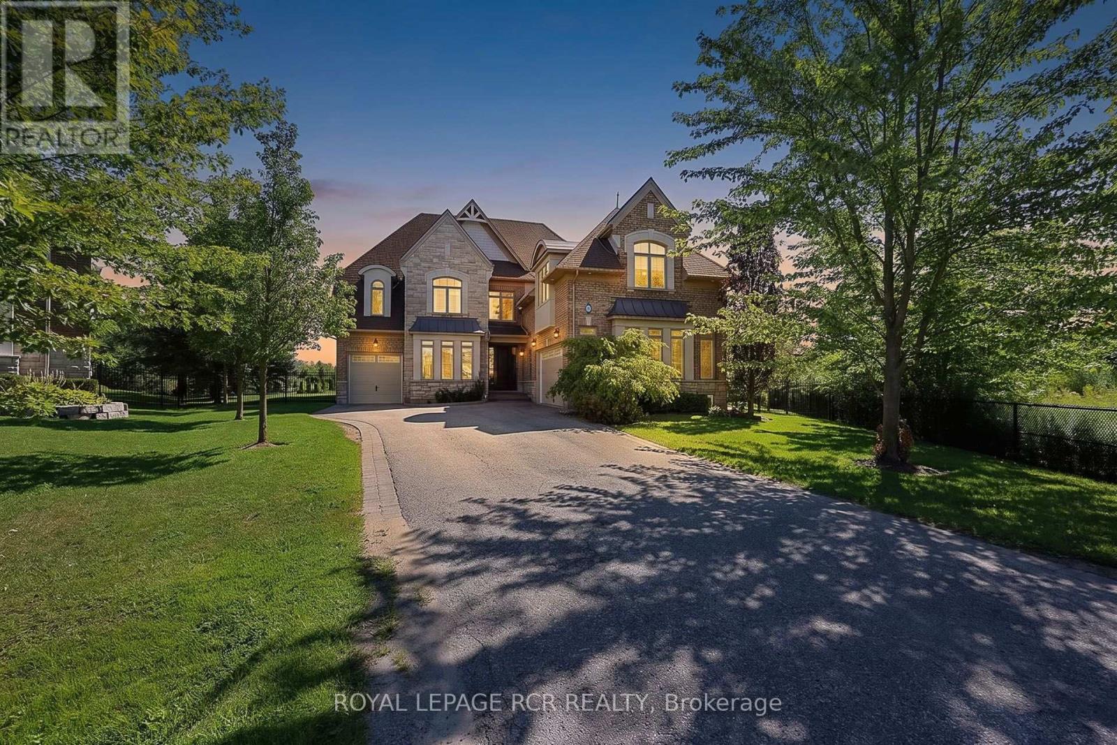 35 Somer Rumm Court, Whitchurch-Stouffville, Ontario  L4A 1X8 - Photo 3 - N13709512