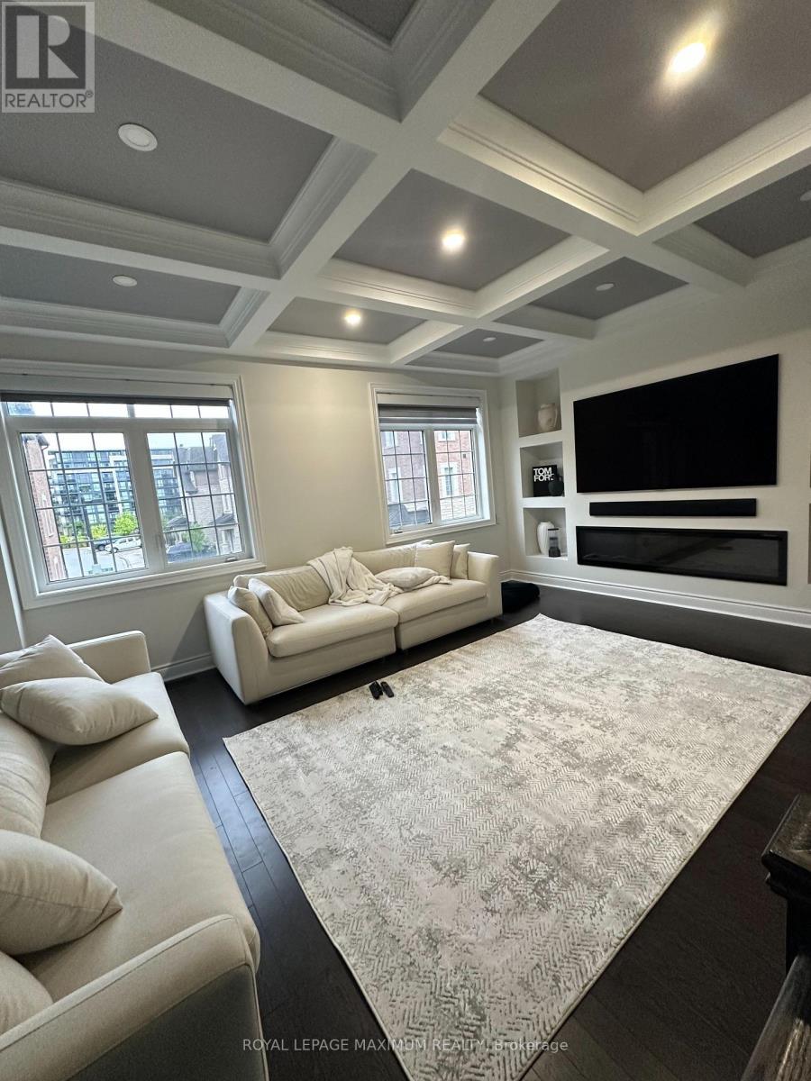 42 Ingleside Street, Vaughan, Ontario L4L 0H9 - Photo 6 - N13709664
