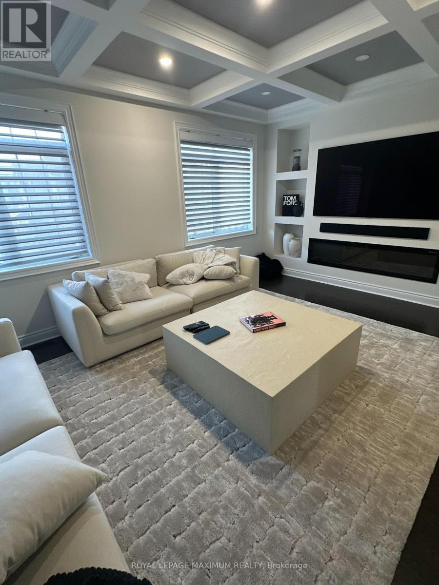 42 Ingleside Street, Vaughan, Ontario L4L 0H9 - Photo 7 - N13709664