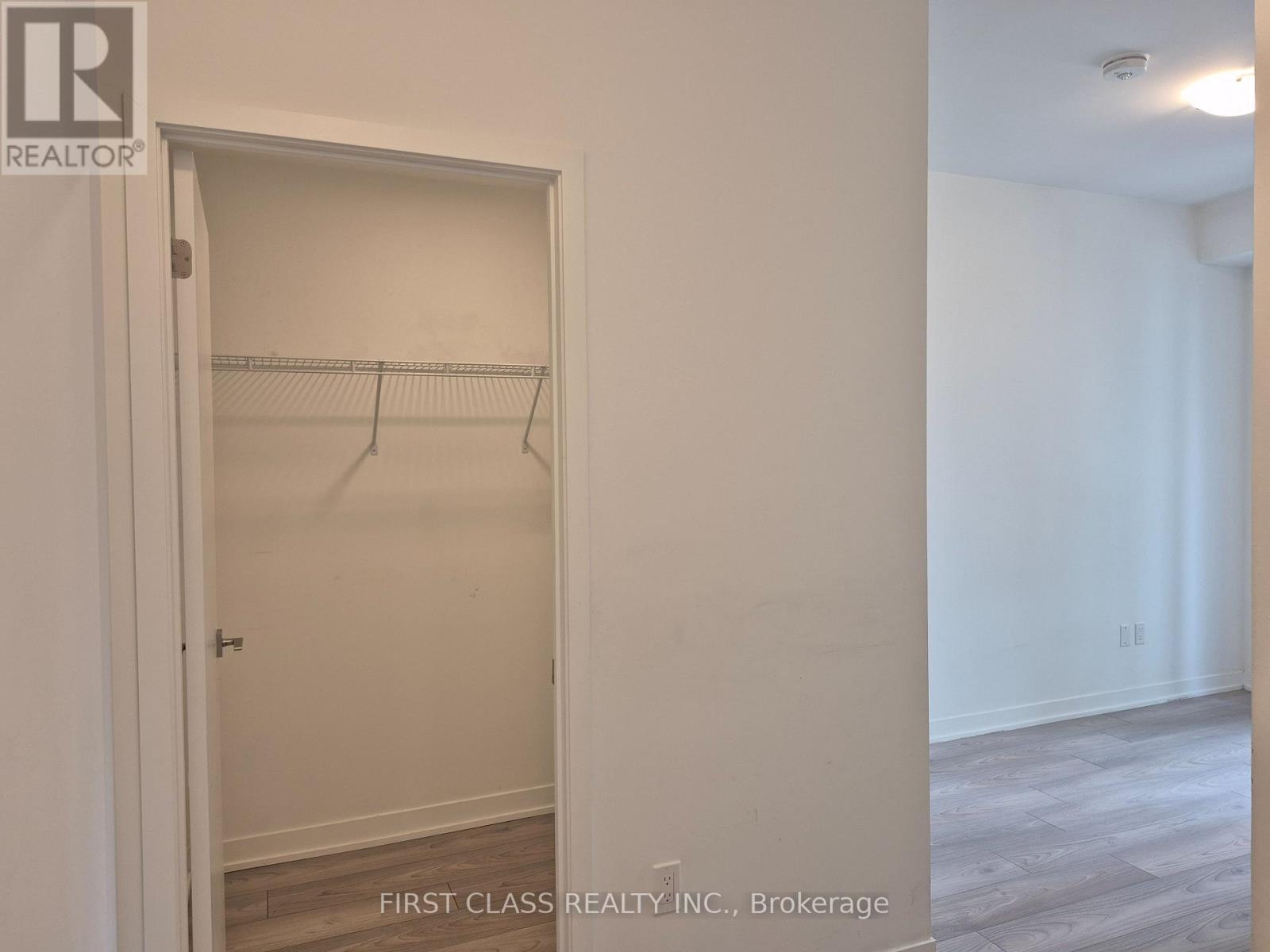 403 - 474 Caldari Road, Vaughan, Ontario  L4K 0R5 - Photo 13 - N13709716