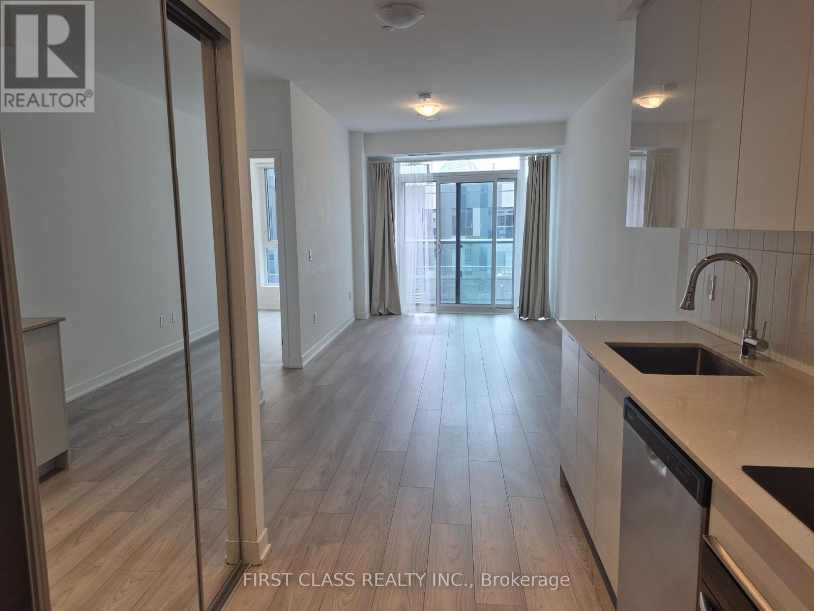 403 - 474 Caldari Road, Vaughan, Ontario  L4K 0R5 - Photo 6 - N13709716