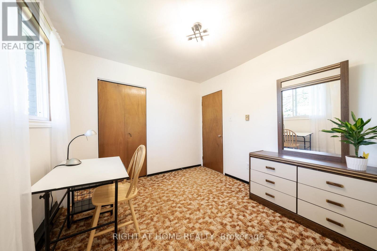 4654 Mcneil Street, Ramara (Atherley), Ontario  L3V 0M9 - Photo 22 - S13709572