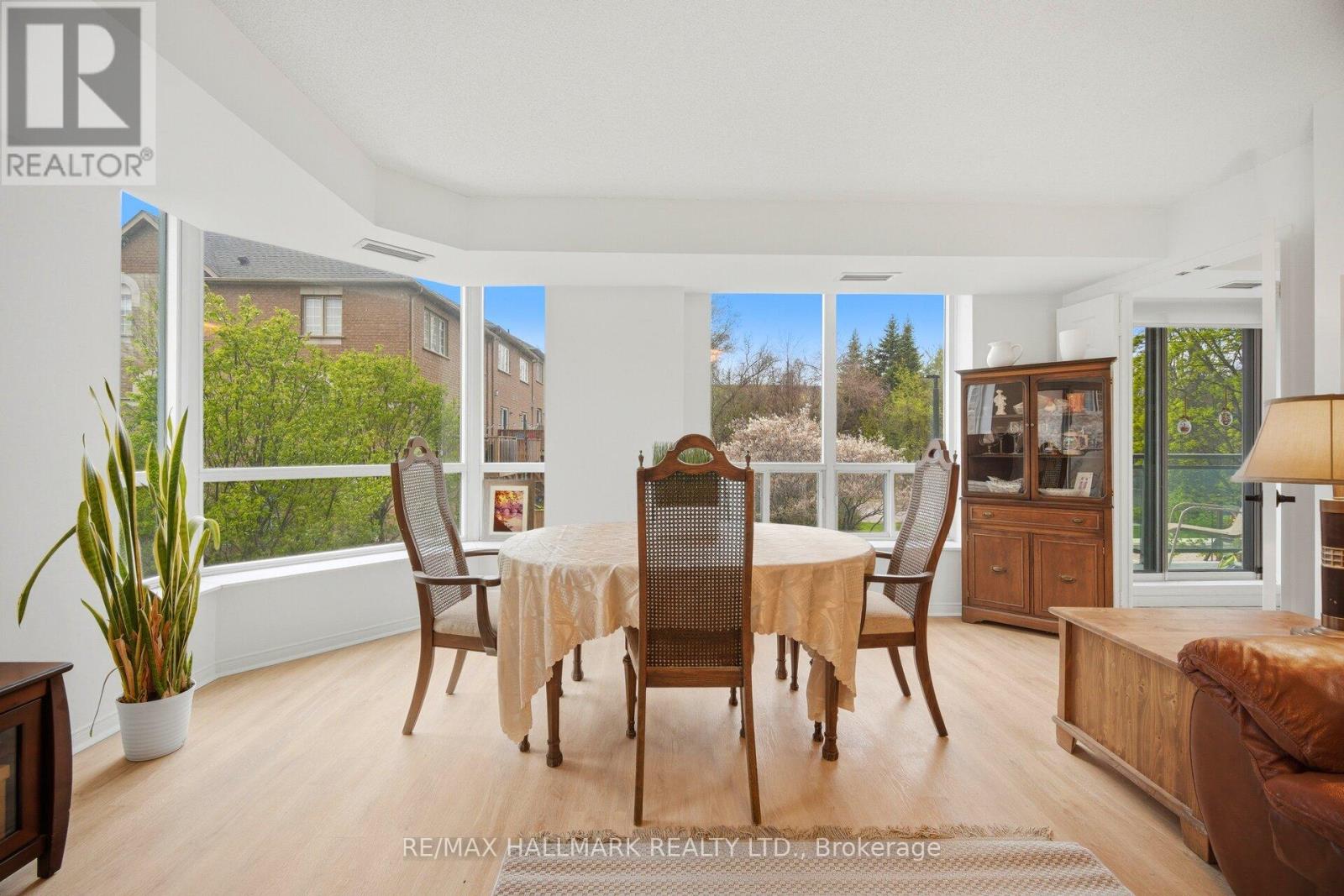 209 - 190 Manitoba Street, Toronto, Ontario  M8Y 3Y8 - Photo 11 - W13709472