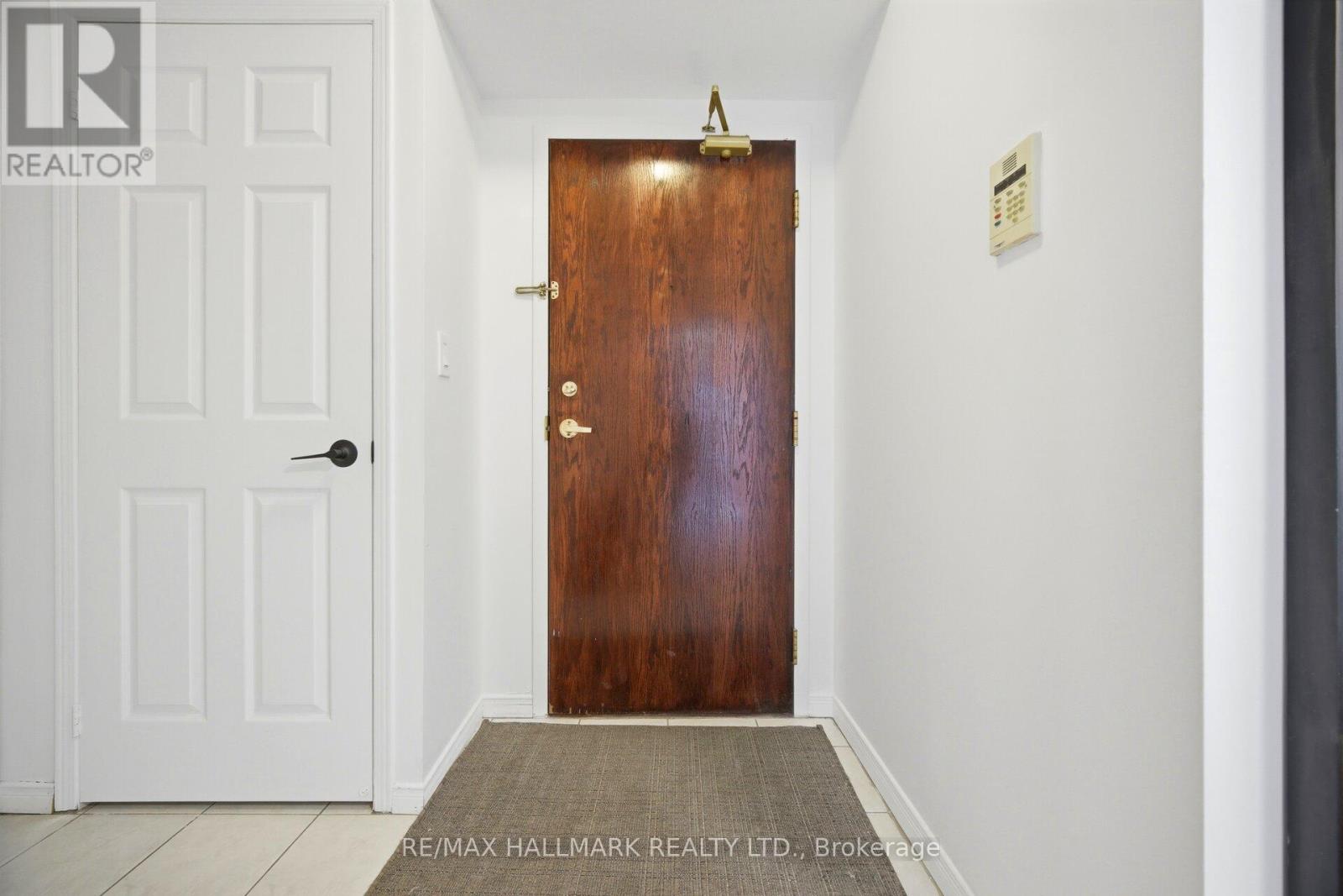 209 - 190 Manitoba Street, Toronto, Ontario  M8Y 3Y8 - Photo 4 - W13709472