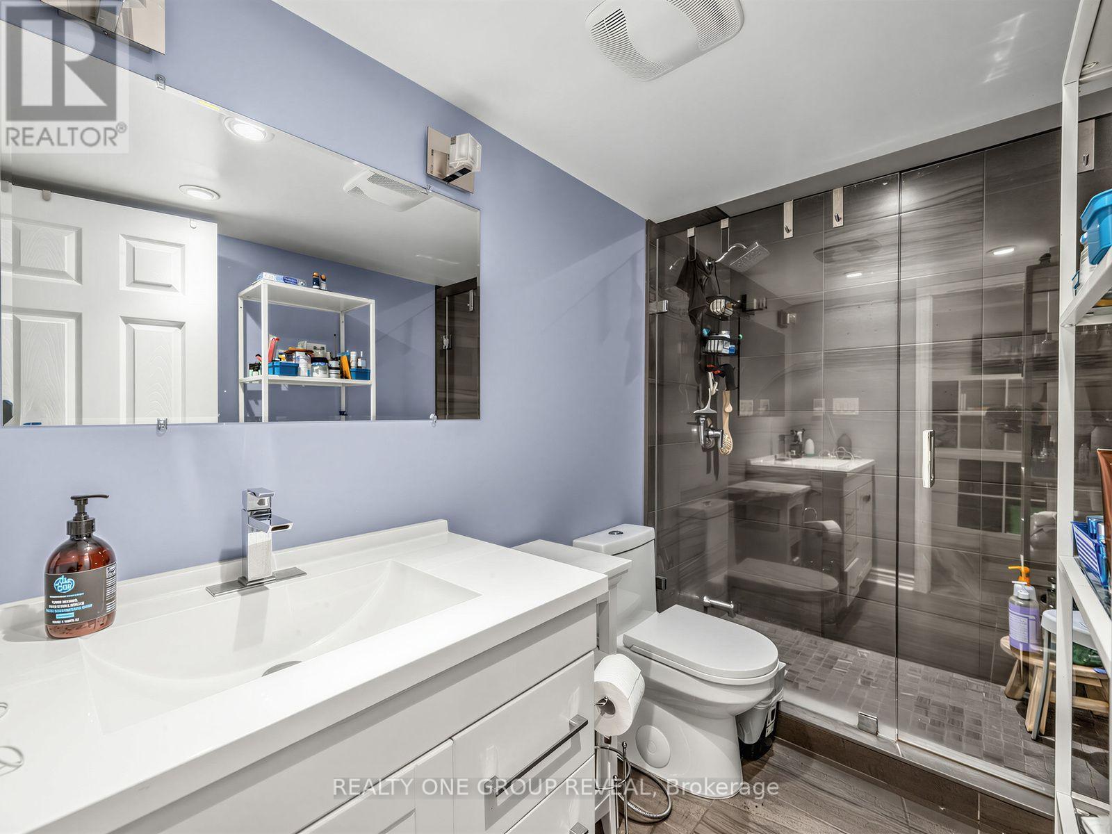 6122 Coxswain Crescent, Mississauga, Ontario  L5V 2Z8 - Photo 19 - W13709492