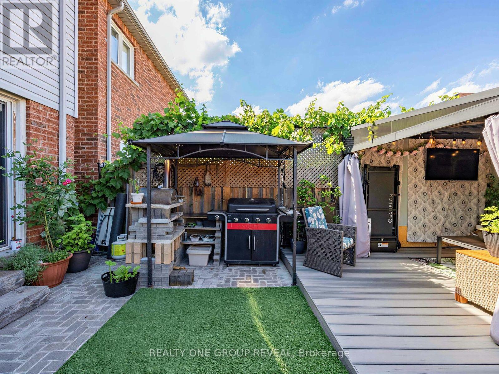 6122 Coxswain Crescent, Mississauga, Ontario  L5V 2Z8 - Photo 24 - W13709492