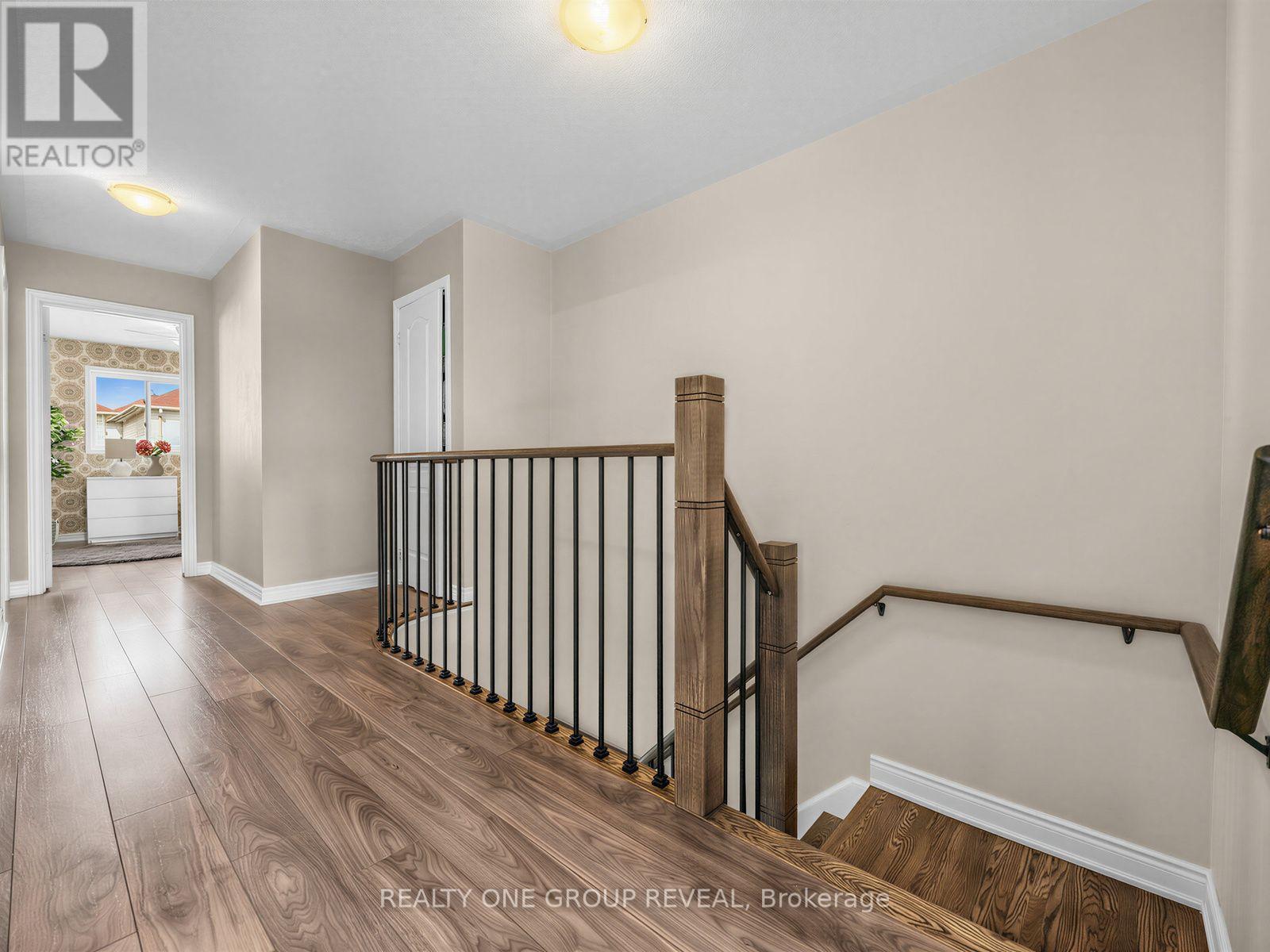 6122 Coxswain Crescent, Mississauga, Ontario  L5V 2Z8 - Photo 9 - W13709492
