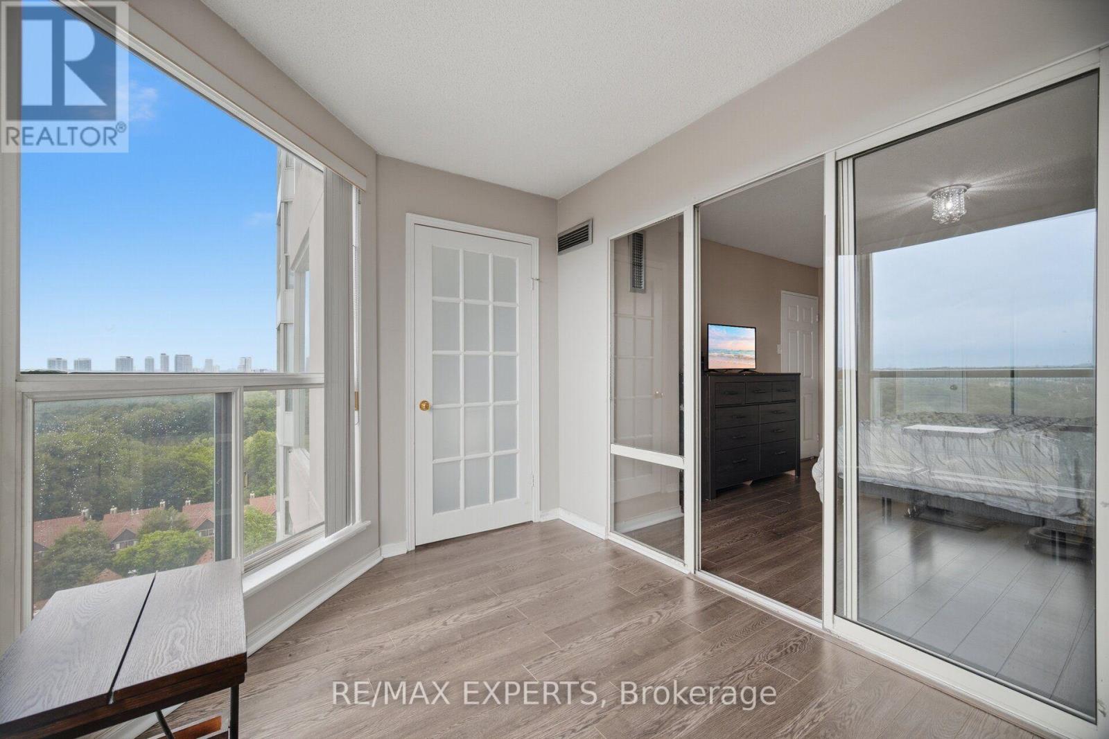 1408 - 2155 Burnhamthorpe Road W, Mississauga, Ontario  L5L 5P4 - Photo 28 - W13709564