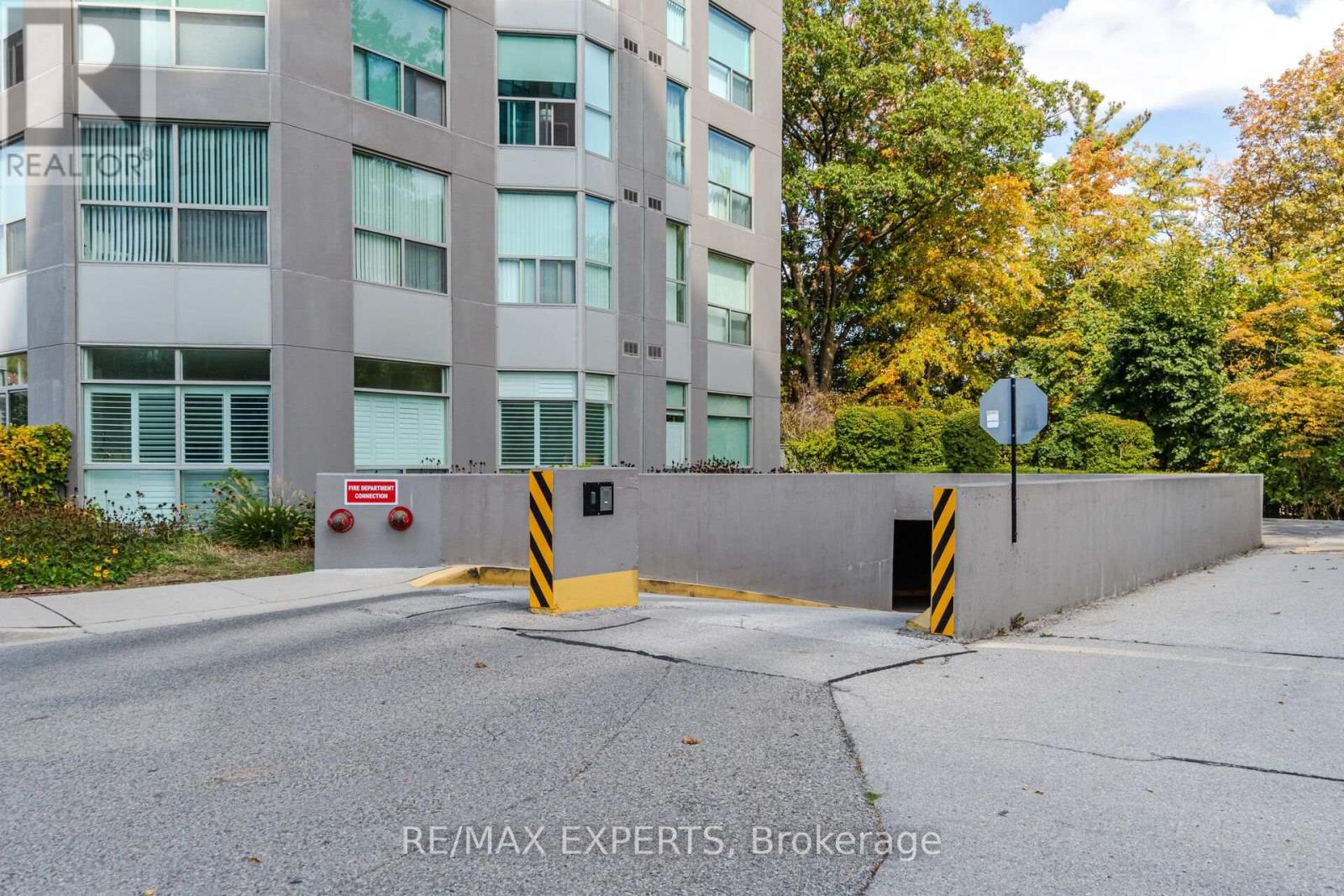 1408 - 2155 Burnhamthorpe Road W, Mississauga, Ontario  L5L 5P4 - Photo 31 - W13709564