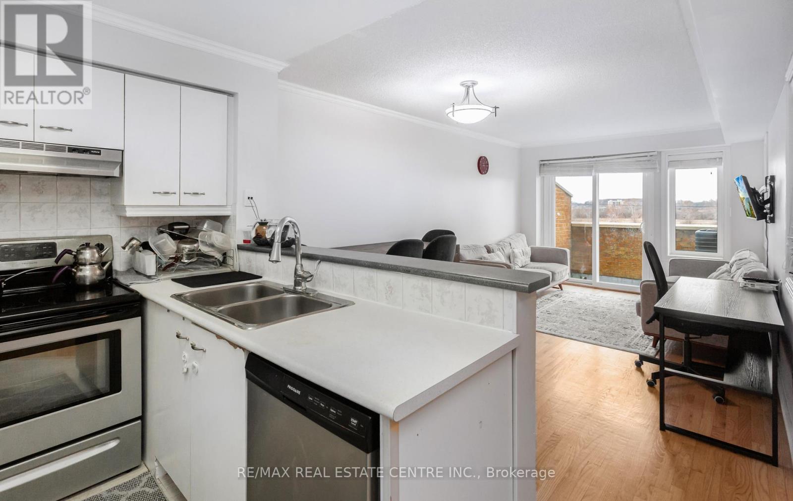 68 - 45 Bristol Road E, Mississauga, Ontario  L4Z 3P5 - Photo 9 - W13709578