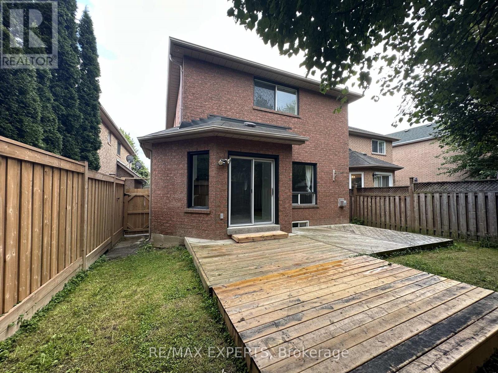 249 Rushbrook Drive, Newmarket, Ontario  L3X 2E3 - Photo 38 - N13709444