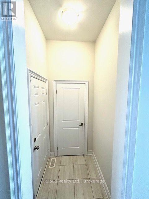 1305 Merton Road, Oakville, Ontario  L6M 5L8 - Photo 13 - W13709610