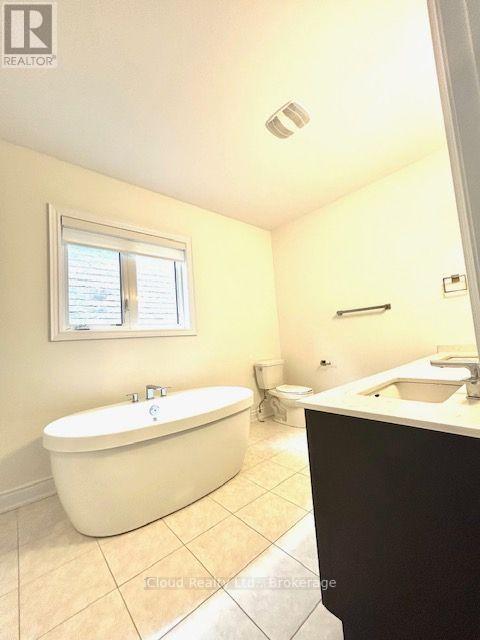 1305 Merton Road, Oakville, Ontario  L6M 5L8 - Photo 16 - W13709610