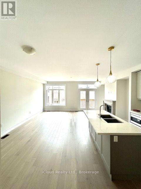 1305 Merton Road, Oakville, Ontario  L6M 5L8 - Photo 6 - W13709610