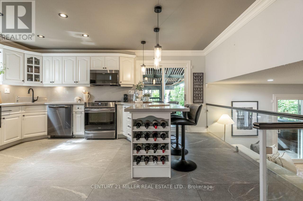 619 Moorelands Crescent, Milton, Ontario  L9T 4B3 - Photo 8 - W13709638