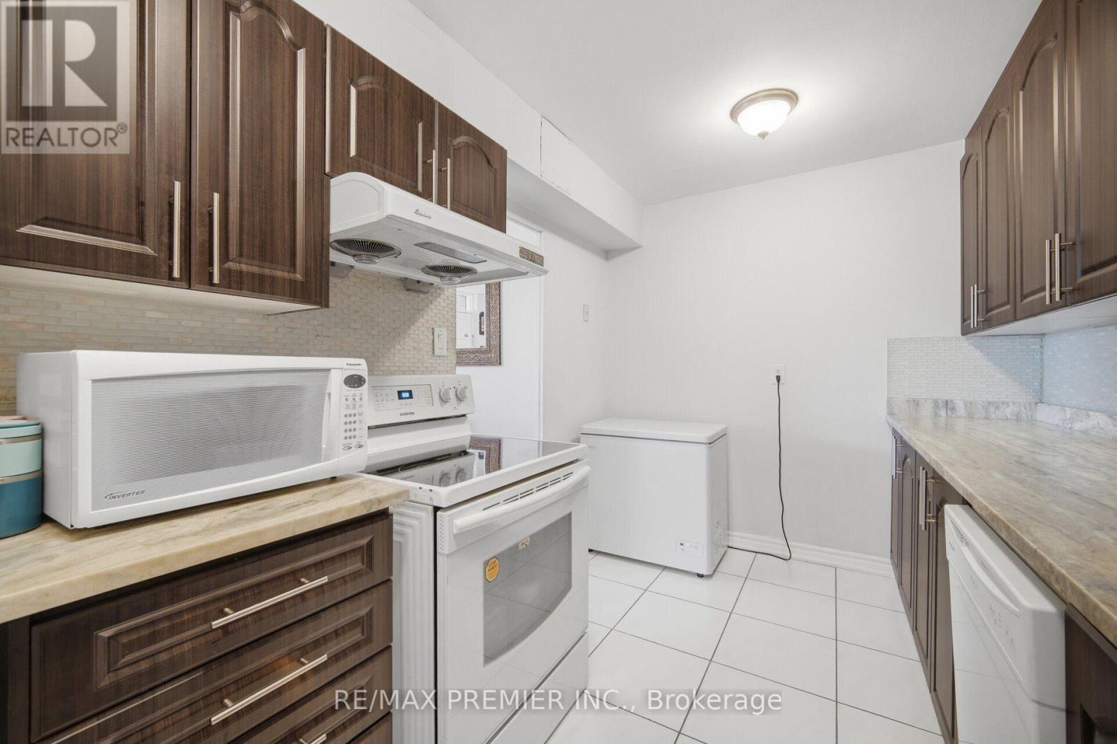 406 - 2825 Islington Avenue, Toronto, Ontario  M9L 2K1 - Photo 14 - W13709650