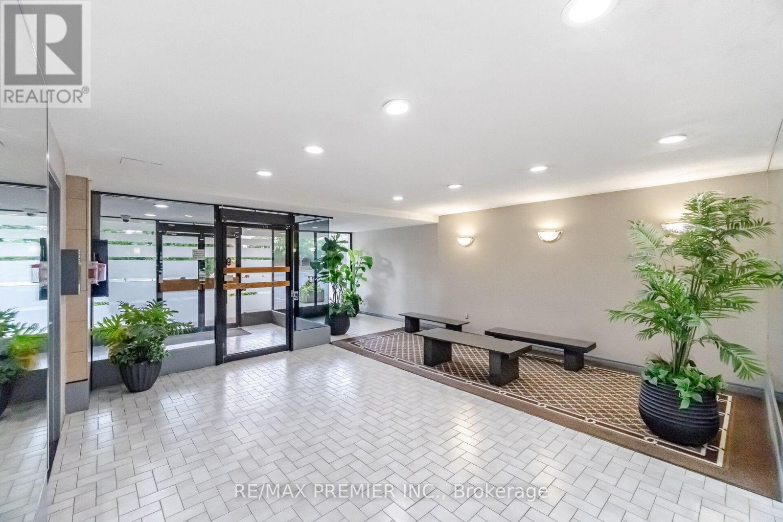 406 - 2825 Islington Avenue, Toronto, Ontario  M9L 2K1 - Photo 5 - W13709650