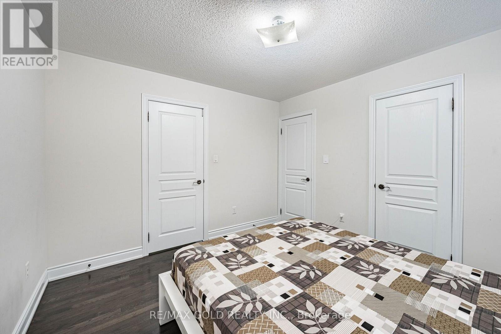 54 Orangeblossom Trail, Brampton, Ontario  L6X 3B5 - Photo 32 - W13709724
