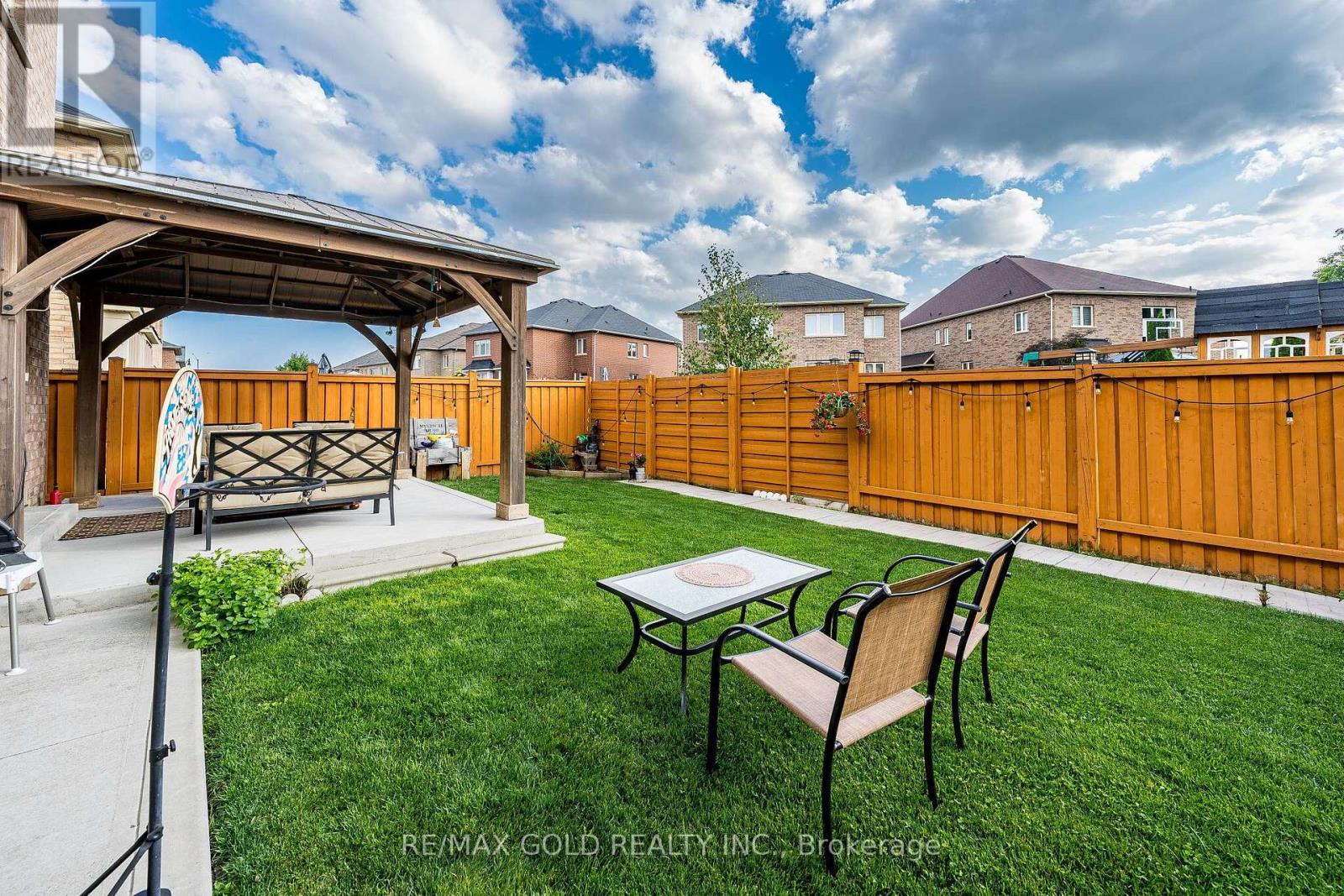 54 Orangeblossom Trail, Brampton, Ontario  L6X 3B5 - Photo 36 - W13709724